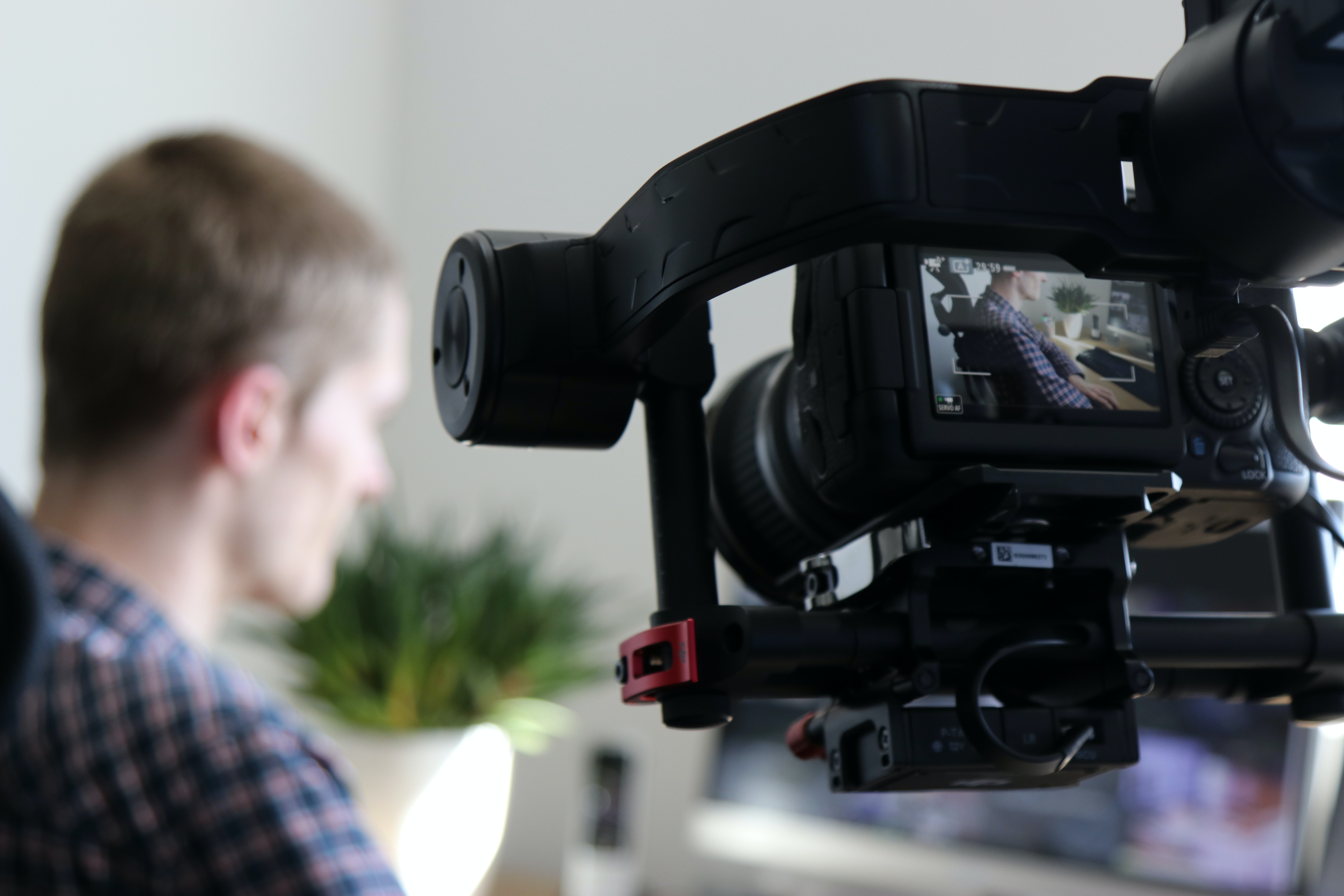 Video Concerns? We've Got Solutions! NOT ANOTHER GENERIC COURSE! This isn't a one-size-fits-all solution. It's a bespoke 3 month one-to-one consultancy programme focused on what works best for your business. VIDEO SEEMS EXPENSIVE. Think of it as an investment in growth. Consistent, impactful video builds your brand, attracts your ideal customers, and ultimately fuels long-term success. I'M TOO BUSY TO FIGURE THIS OUT. We'll be your video guide, keeping you efficient and focused, maximising your resources for the best ROI.